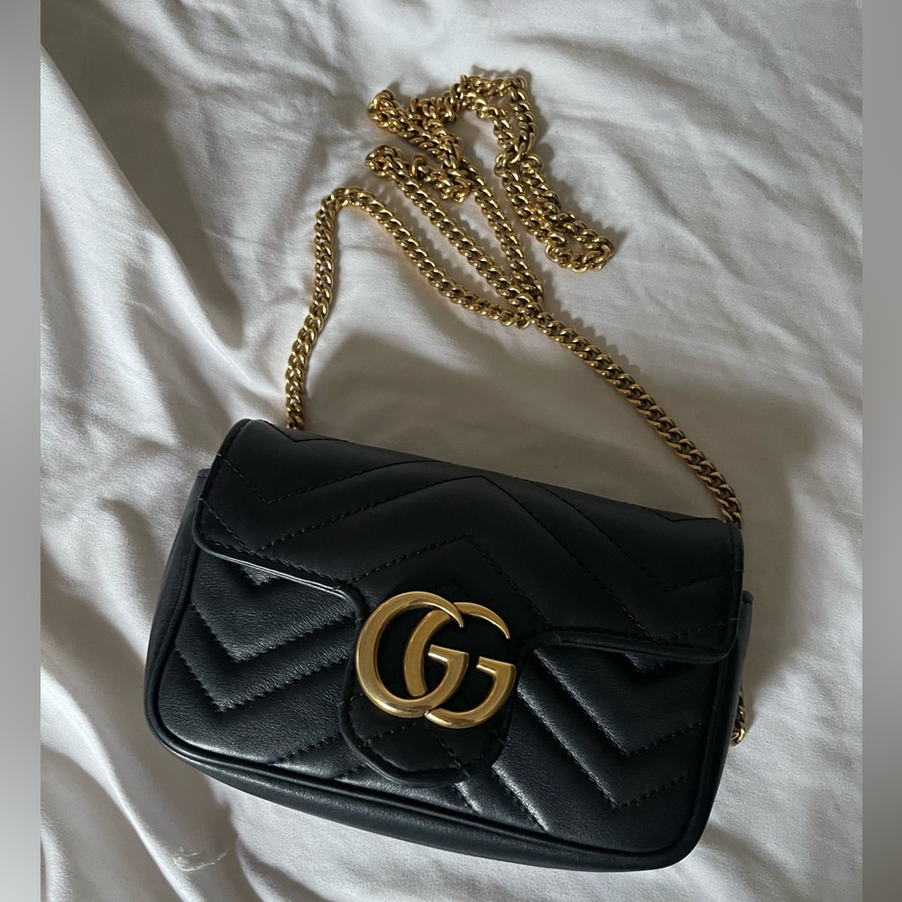 Gucci small GG Marmont chain shoulder bag